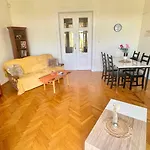 Oasis Hostel